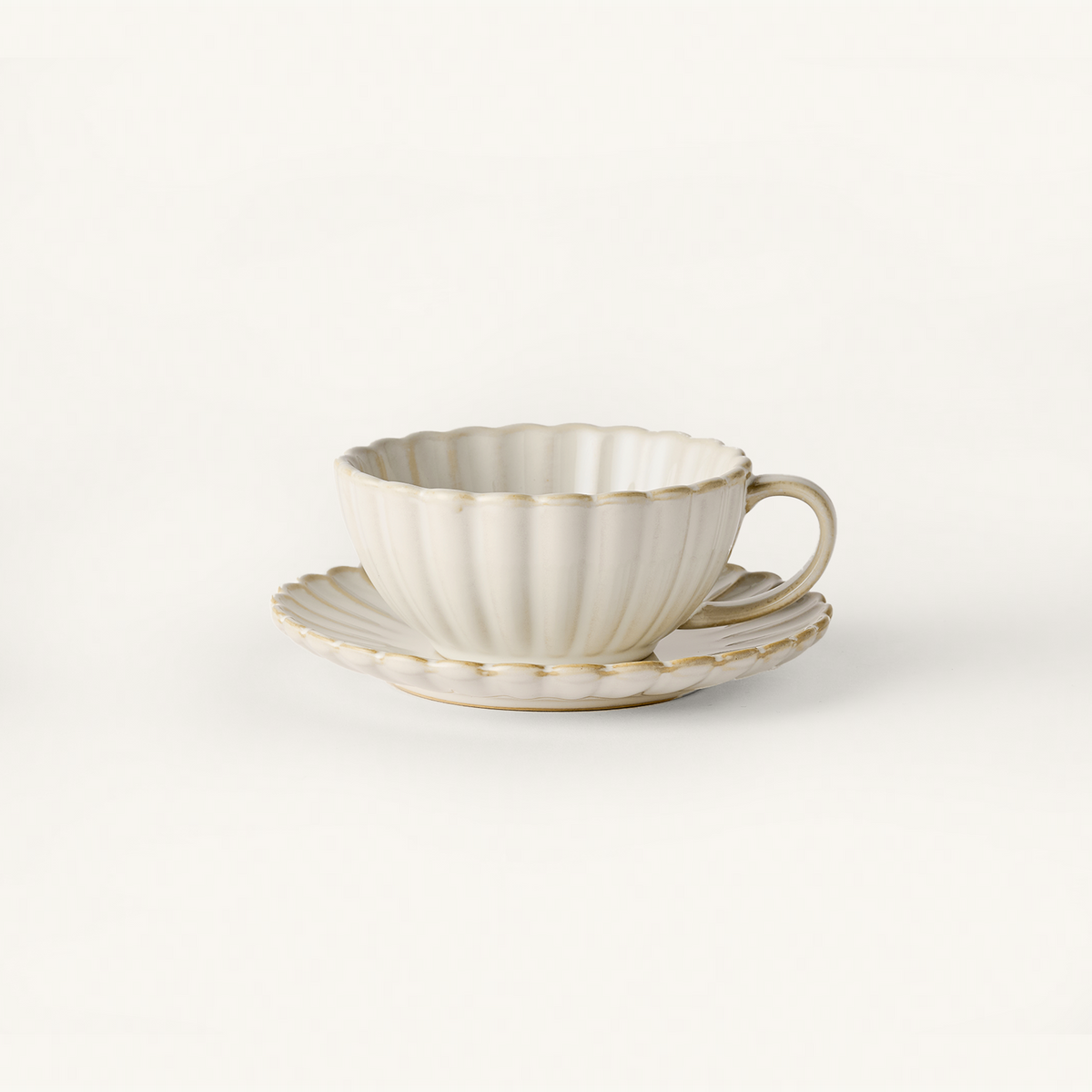 Scalloped Cafe Set | Cream